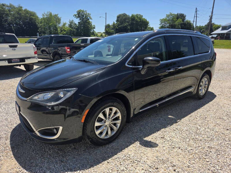 2019 Chrysler Pacifica Touring L