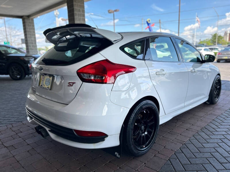 2017 Ford Focus ST