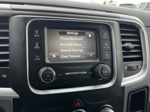 2022 RAM 1500 Classic SLT