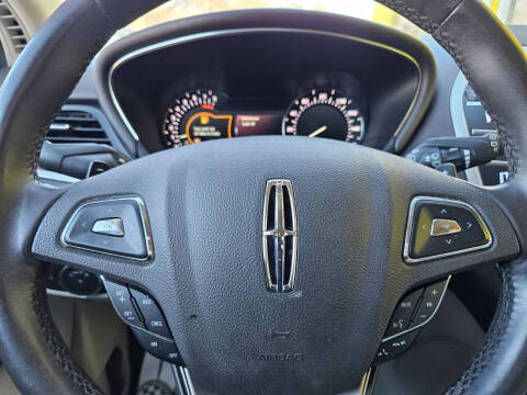 2019 Lincoln MKC Select