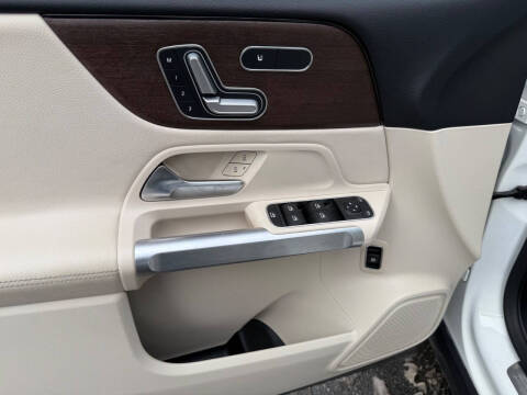 2020 Mercedes-Benz GLB GLB 250 4MATIC