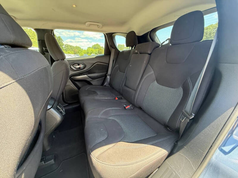2021 Jeep Cherokee Latitude