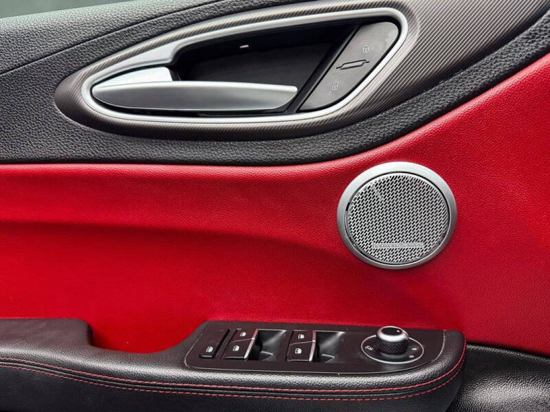 2019 Alfa Romeo Giulia