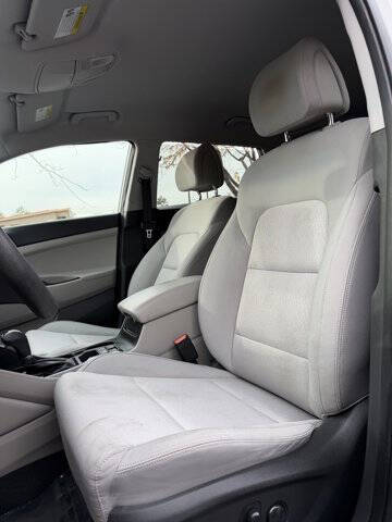 2017 Hyundai Tucson SE