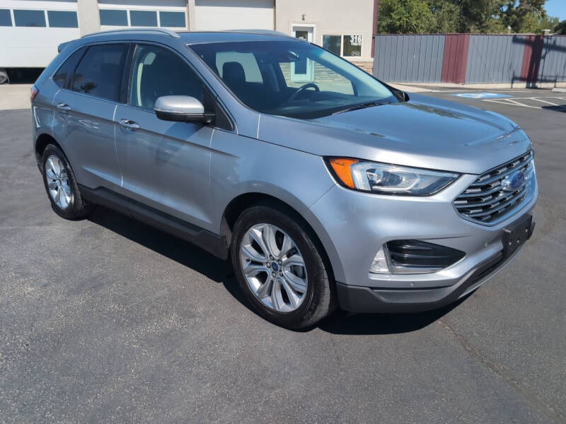 2020 Ford Edge Titanium