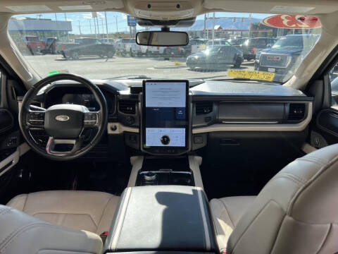 2023 Ford Expedition MAX Platinum