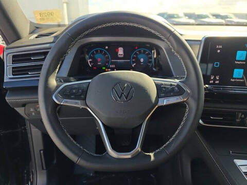 2026 Volkswagen Atlas Cross Sport SE