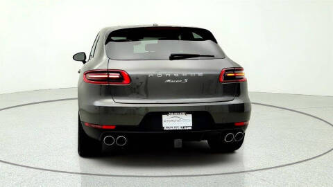 2016 Porsche Macan S