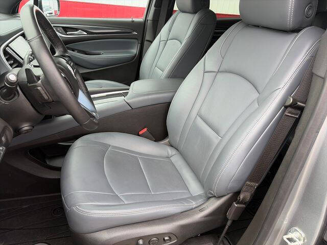 2023 Buick Enclave Premium