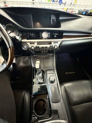 2017 Lexus ES 350