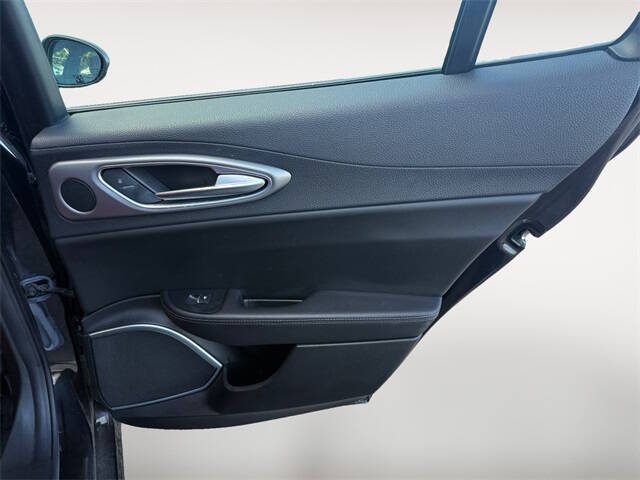 2022 Alfa Romeo Giulia Veloce