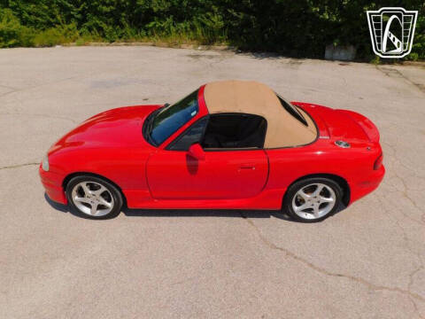 2002 Mazda MX-5 Miata LS