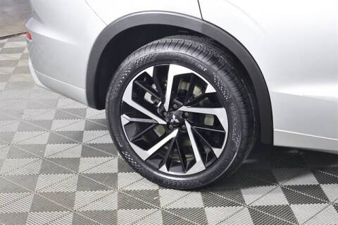 2024 Mitsubishi Outlander SEL