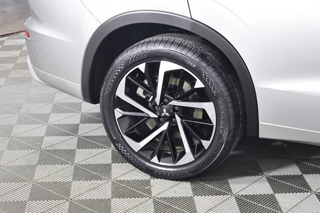 2024 Mitsubishi Outlander SEL
