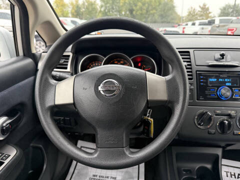 2008 Nissan Versa 1.8 S