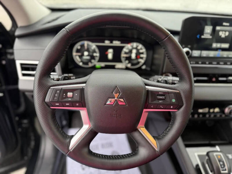 2023 Mitsubishi Outlander PHEV