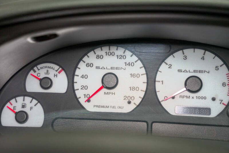 2000 Ford Mustang GT