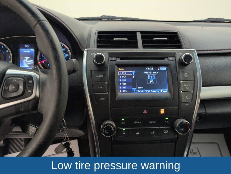 2016 Toyota Camry SE