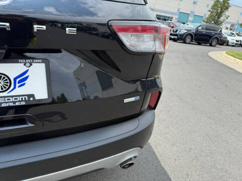 2020 Ford Escape SEL