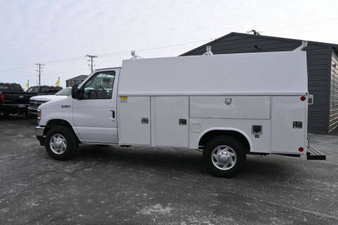 2025 Ford E-Series