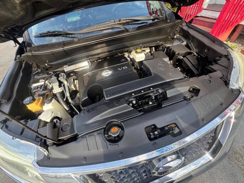2014 Nissan Pathfinder Platinum