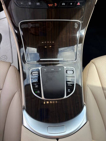 2021 Mercedes-Benz GLC GLC 300