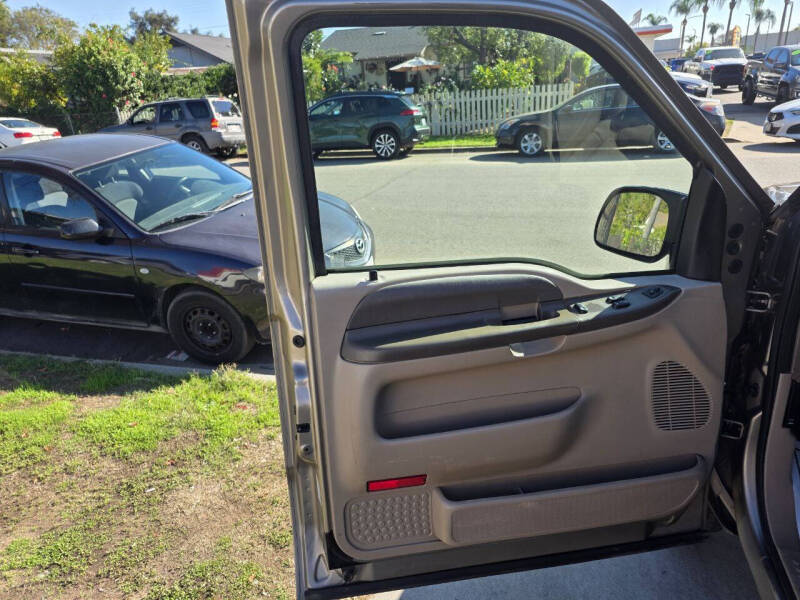 2002 Ford F-250 Super Duty XLT