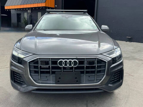 2019 Audi Q8 quattro Premium Plus 55 TFSI