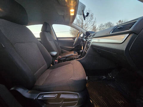 2017 Volkswagen Passat 1.8T S