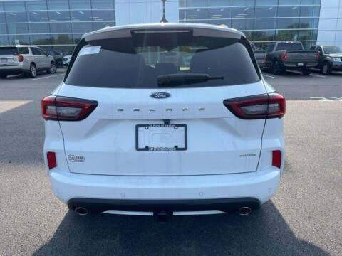 2023 Ford Escape ST-Line Select