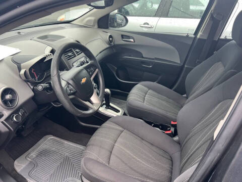 2015 Chevrolet Sonic LT Auto