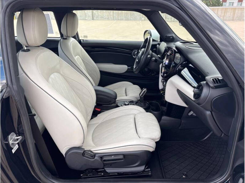 2024 MINI Hardtop 2 Door Cooper SE