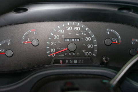 2002 Ford E-Series E-150