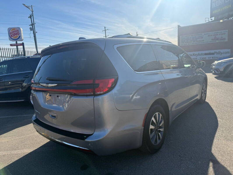 2021 Chrysler Pacifica Touring L