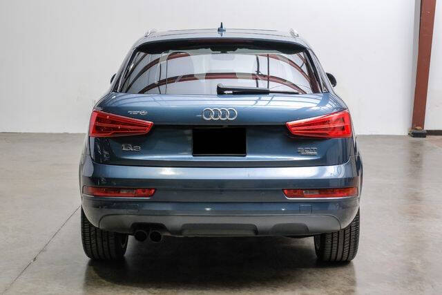 2017 Audi Q3 2.0T quattro Premium Plus