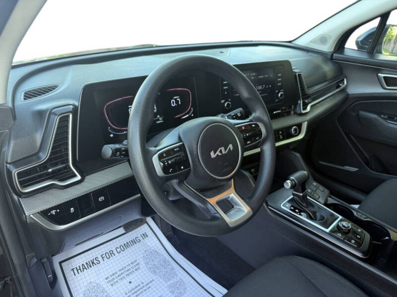 2023 Kia Sportage LX