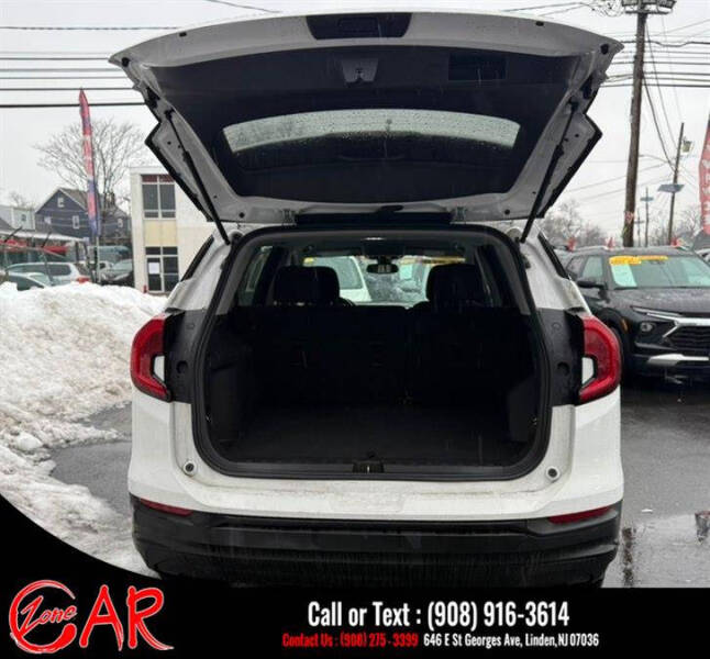 2024 GMC Terrain SLE