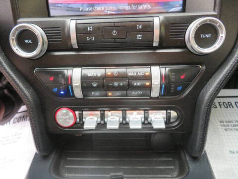 2021 Ford Mustang EcoBoost