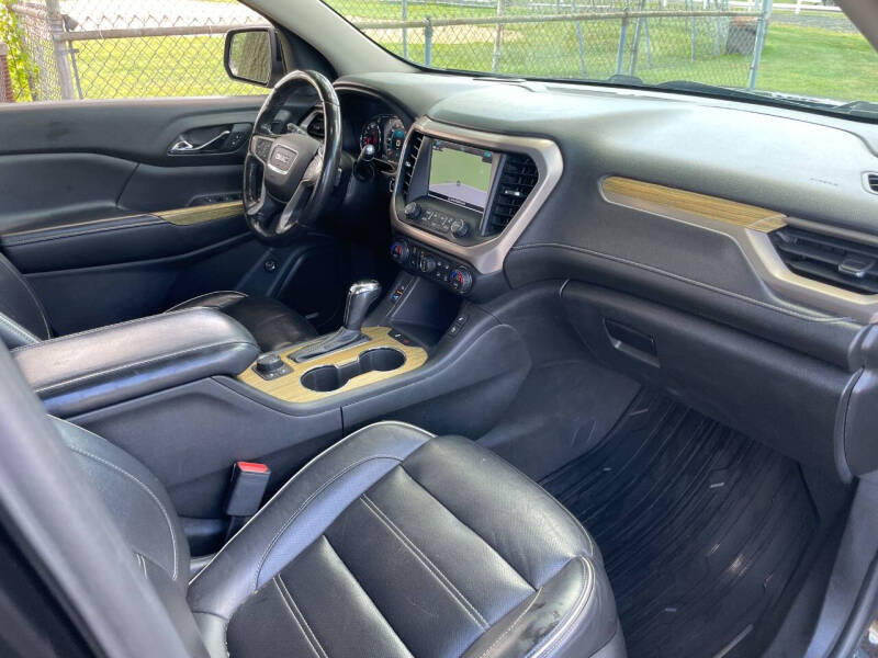 2018 GMC Acadia Denali