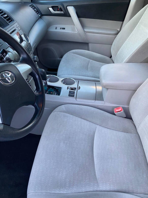 2012 Toyota Highlander