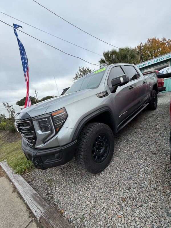 2023 GMC Sierra 1500 AT4X's photo