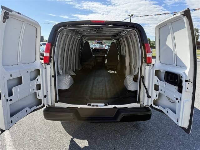 2023 GMC Savana 2500