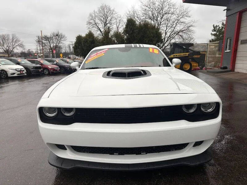 2018 Dodge Challenger 392 HEMI Scat Pack Shaker