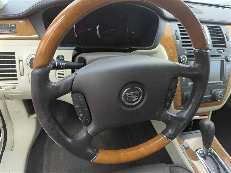 2009 Cadillac DTS Performance