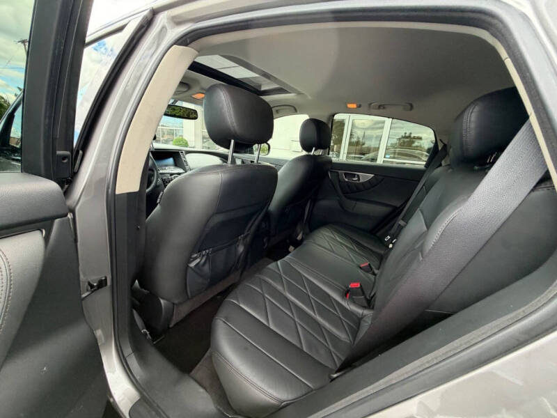 2009 Infiniti FX35