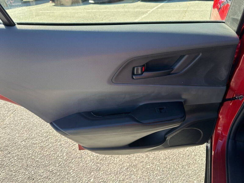 2024 Toyota Prius LE