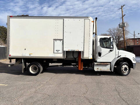 2014 Freightliner M2 106