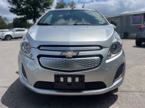 2014 Chevrolet Spark EV 2LT