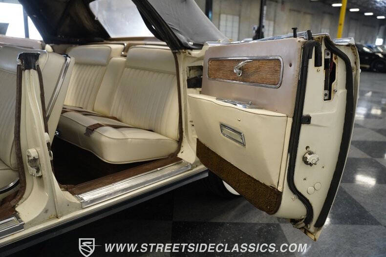 1962 Lincoln Continental