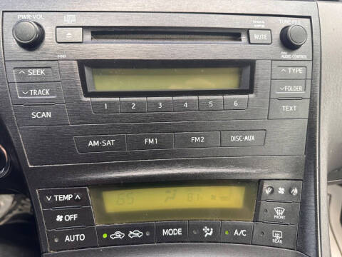 2011 Toyota Prius One